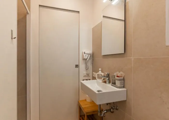 Base Dell'avventura - Metro Manzoni, Metro Lodi & Wi-fi Apartment *